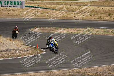 media/Apr-19-2025-AHRMA (Sat) [[3d98ca3309]]/Race/Group 7/Turn 4/